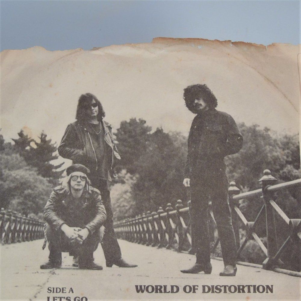 World Of Distortion Let's Go 7" Vinyl 1987 - Picture 6 of 6